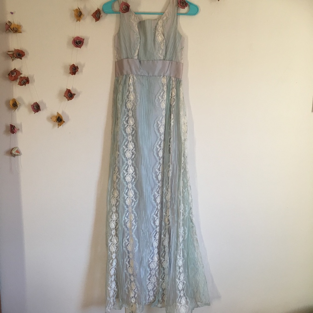 Vintage 🌼 Blue Lace Vintage Prom Dress